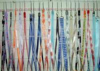 手機(jī)配飾新潮流 掛繩、來(lái)電感應(yīng)器與飾品掛件的集成化供應(yīng)趨勢(shì)